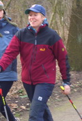 Susanne Töbeck beim Nordic Walking